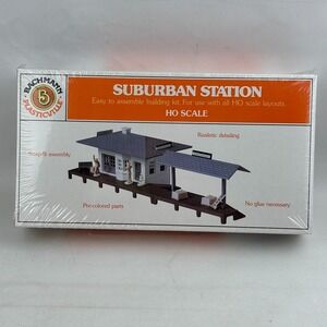 Bachmann Suburban Station Ho Scale Kit Plastic Model Building 2673‎ Plasticville